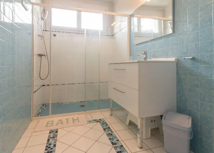 Maison Familiale Avec Piscine, Grand Jardin Clos Et Equipements De Loisirs - Fr-1-306-898 Дом отдыха Bonnoeuvre